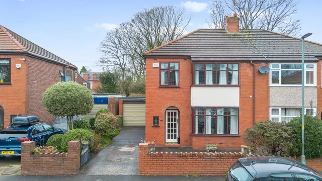Greenway, Ashton-In-Makerfield, Wigan, Wigan, WN4 9TE, photo 1