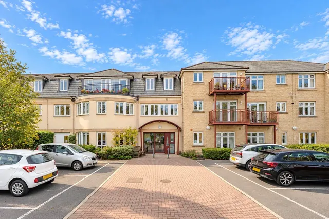 Shakespeare Road, Guiseley, LS20, photo 1
