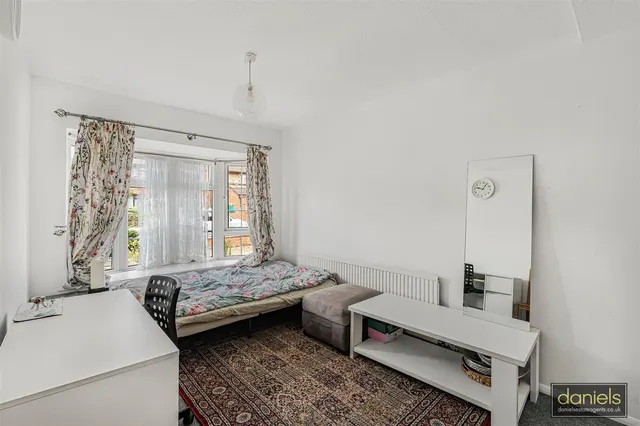 Sudbury Avenue, North Wembley, HA0, photo 3