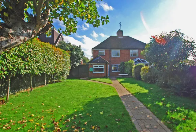 Roman Way, Bourne End, SL8, photo 2