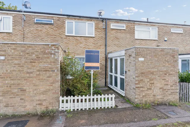 Southwark Close, Stevenage, SG1, photo 1