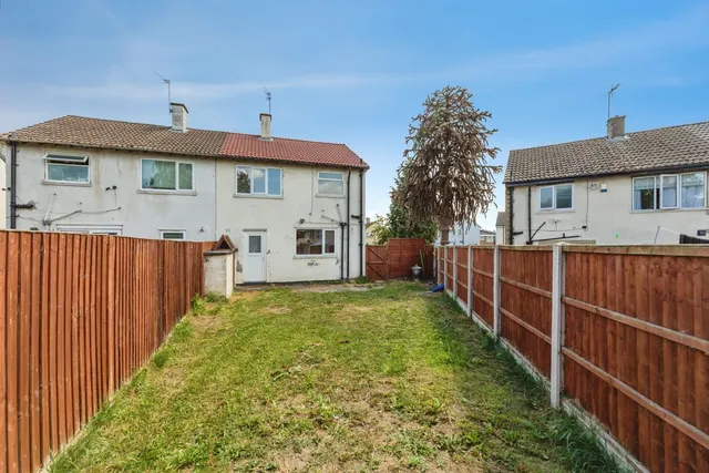 Photo 2 — Broadwater, Bolton-upon-Dearne, Rotherham, Barnsley, S63
