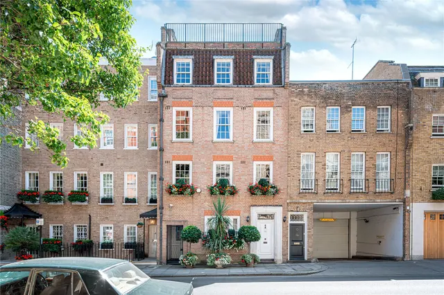 Farm Street, Mayfair, W1J, photo 1