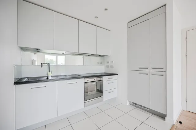 Photo 3 — 60 Blake Apartments, New River Village, New River Avenue, London