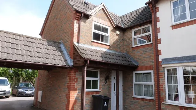 Cullingham Close, Staunton, photo 1