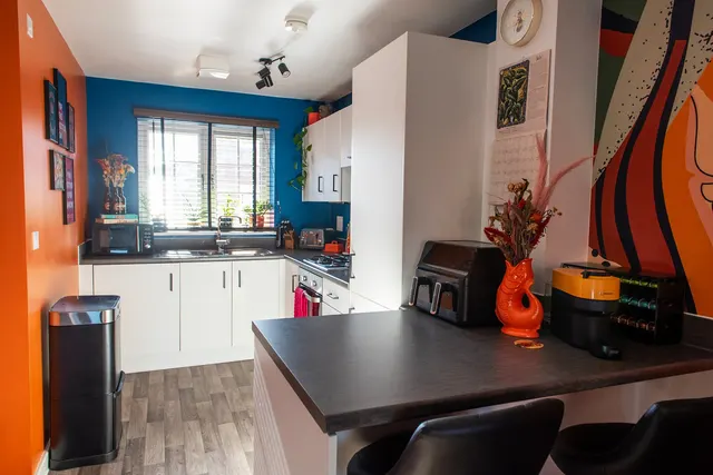 Goldfinch Drive, Faversham, ME13, photo 2