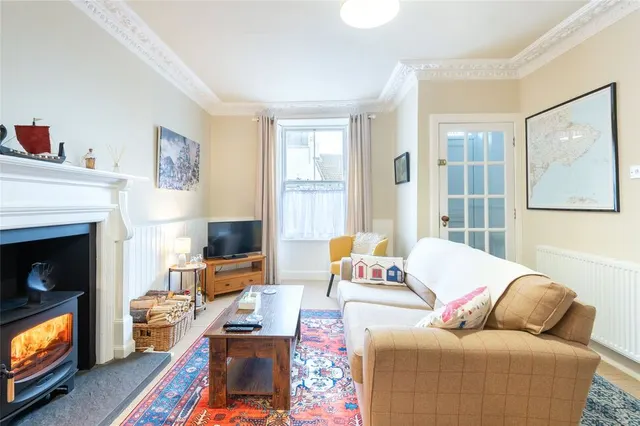 Main Street, Lower Largo, KY8, photo 2