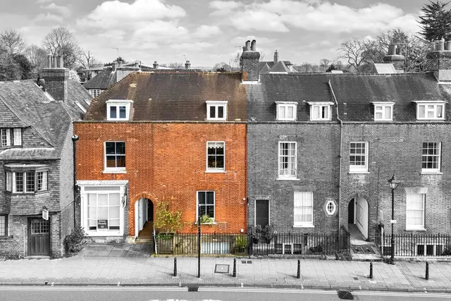 High Street, Kent, TN13, photo 1
