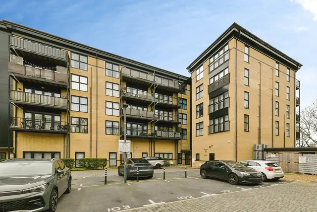 Giles Crescent, Stevenage, Hertfordshire, SG1, photo 1