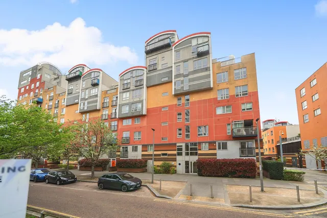 Photo 2 — John Harrison Way, SE10