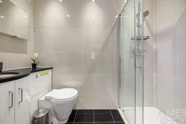 Brodrick Grove, Abbey Wood, SE2, photo 2
