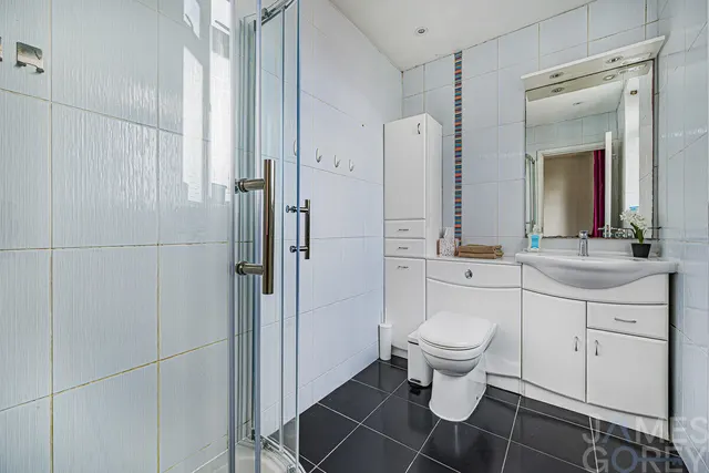 Brodrick Grove, Abbey Wood, SE2, photo 3
