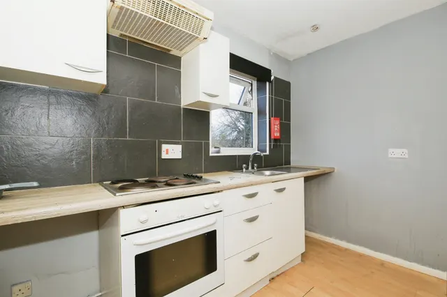 Whalley Street, Peterborough, PE1, photo 3