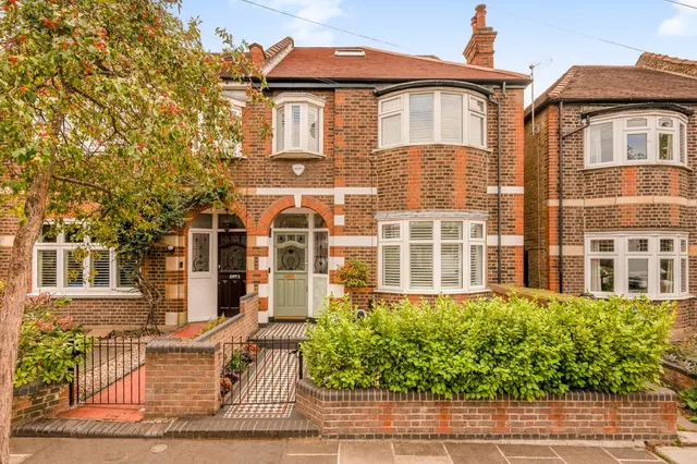Observatory Road, East Sheen, SW14, photo 1