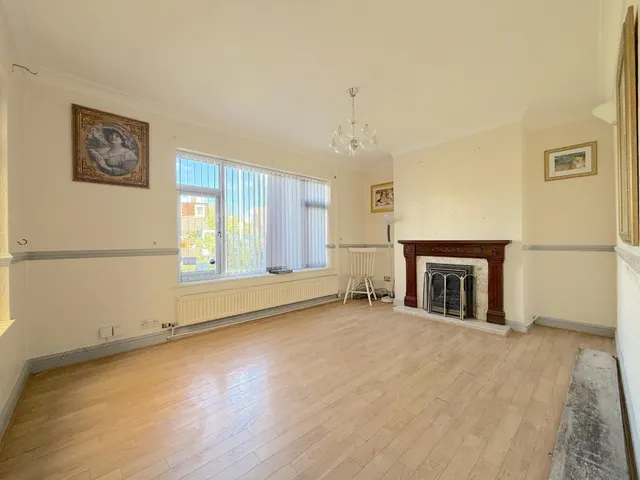 Photo 2 — Friesland Drive, Heath Town, Wolverhampton, WV1