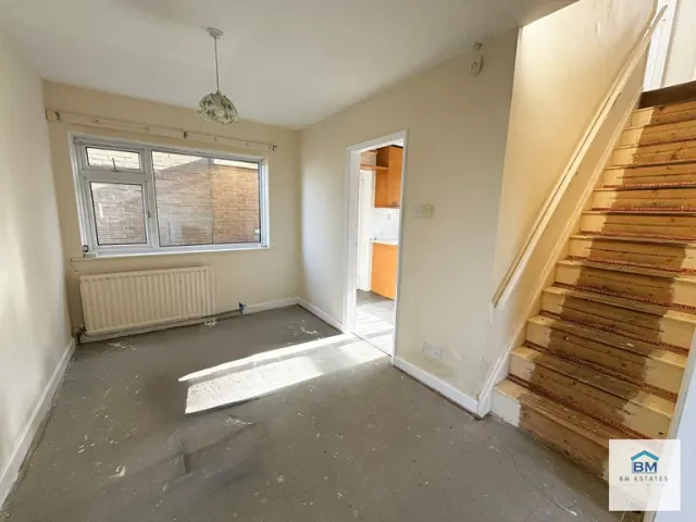 Photo 2 — Downing Drive, Leicester, LE5 6LR