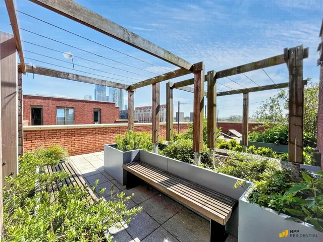 Photo 3 — 2 Hulme Hall Road, Manchester, Lancashire, M15 4LY