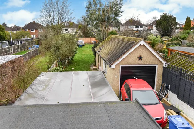 Photo 2 — Gillian Avenue, Aldershot, Hampshire, GU12 4HS