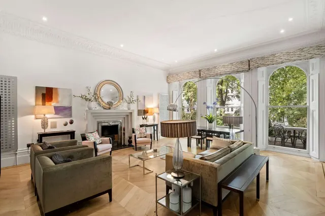 Cornwall Gardens, London, SW7 4AZ, photo 1