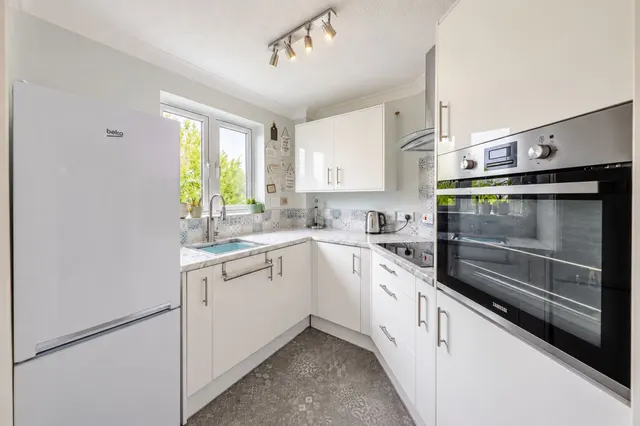 The Adelphi Cold Bath Road, Harrogate, HG2, photo 3