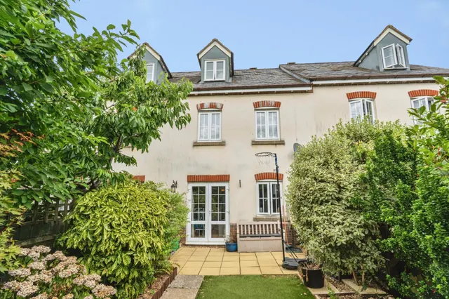 Victoria Way, Liphook, GU30, photo 3
