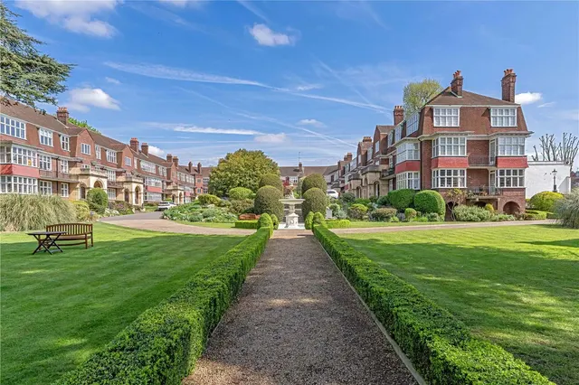 Friars Lane, Richmond, Surrey, TW9 1NT, photo 1