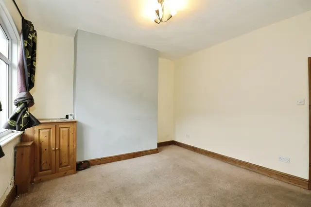 Solvay Road, Northwich, CW8, photo 3