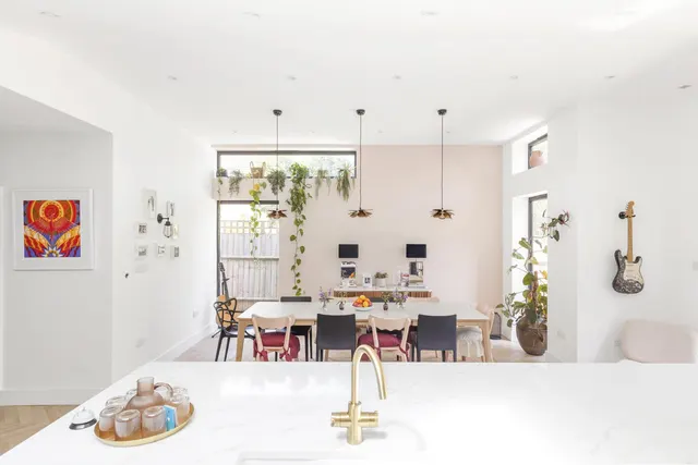 Vallis Way, London, W13, photo 3