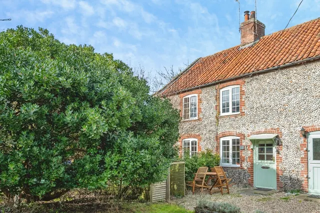 Photo 2 — Beckmeadow Way, NORWICH, Norfolk, NR11