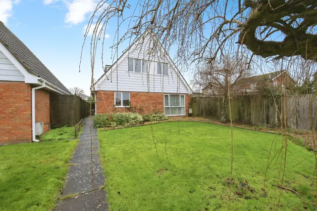 Walcot Walk, Peterborough, PE3, photo 1