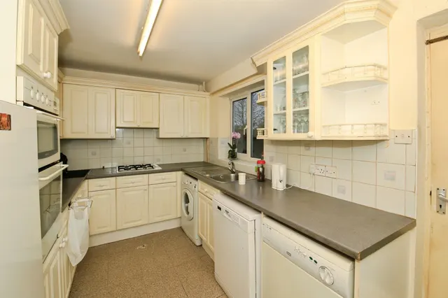 Walcot Walk, Peterborough, PE3, photo 2