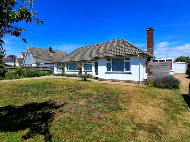 Hill Head Road, Hill Head, photo 1