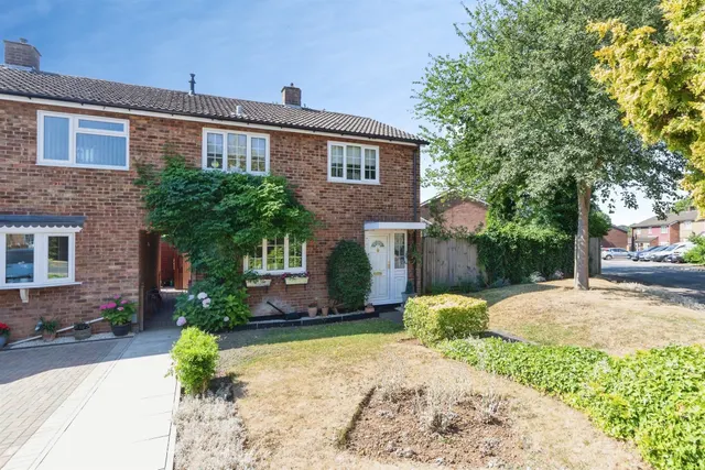 Raleigh Crescent, Stevenage, SG2, photo 1