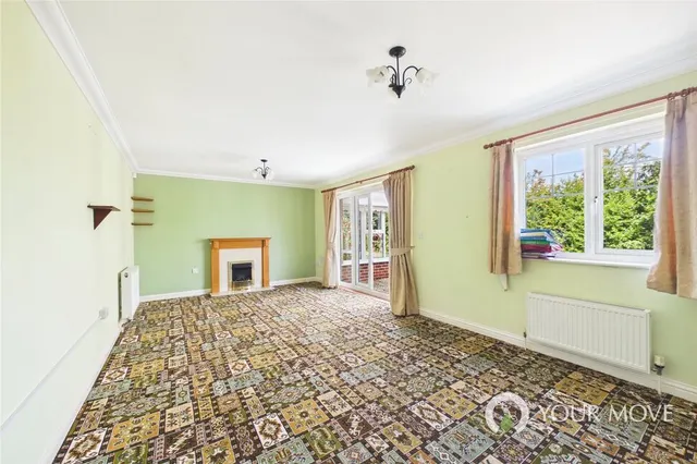 Photo 2 — Badger Close, Harleston, Norfolk, IP20