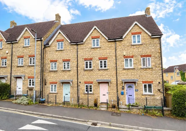 Newington Terrace, Frome, Somerset BA11 1HN, photo 1