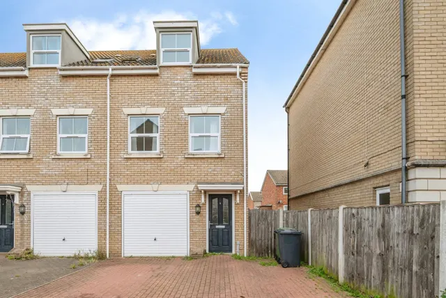 Lucas Road, Great Yarmouth, NR31, photo 1