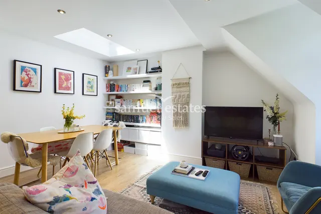 London, Greater London, SW16 2AQ, photo 1
