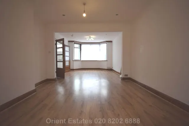 Photo 3 — Renters Avenue, London, NW4 3RD