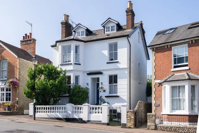 Junction Road, Dorking, RH4, photo 1