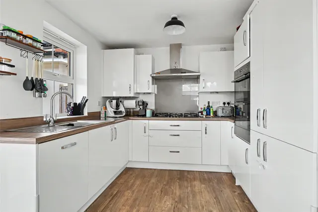 Curtis Road, Barnstaple, EX31, photo 3