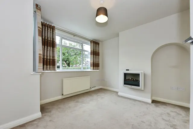 Ridgehill Avenue, Sheffield, S12, photo 3
