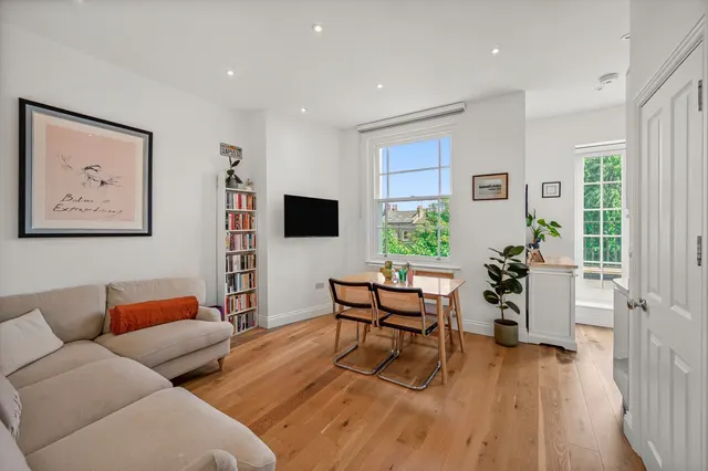 St. Augustines Road, Camden, NW1, photo 1
