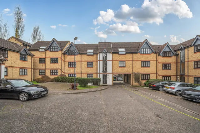 Lodgehill Park Close, Harrow, HA2, photo 1