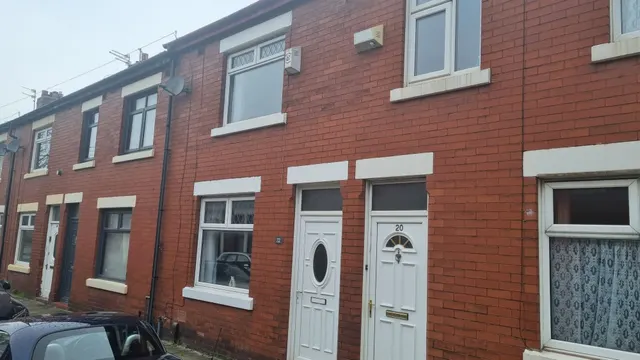 Oxheys Street, Preston, Lancashire, PR1 7PP, photo 1