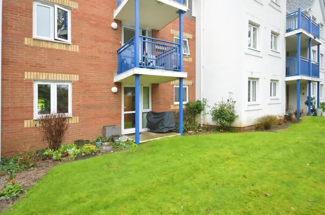 Cowick Street, Exeter, Devon, EX4