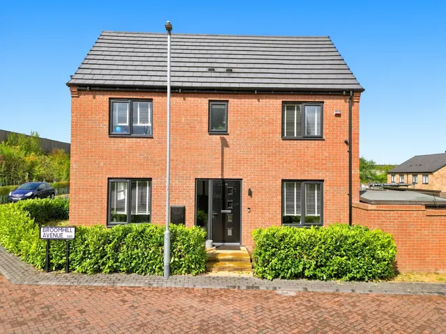 Broomhill Avenue, Waverley, S60, photo 1