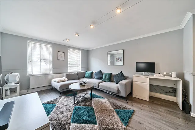 Ravensbourne Road, Bromley, BR1, photo 1