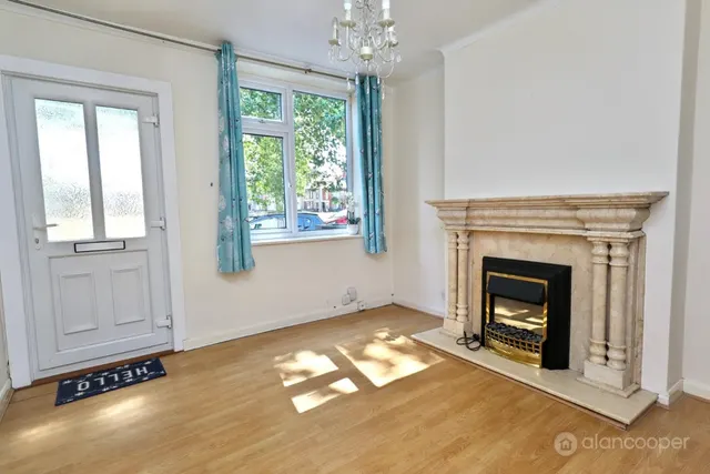 Central Avenue, Abbey Green, CV11, photo 3
