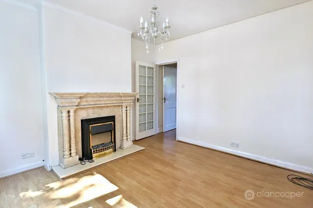 Central Avenue, Abbey Green, CV11, photo 2