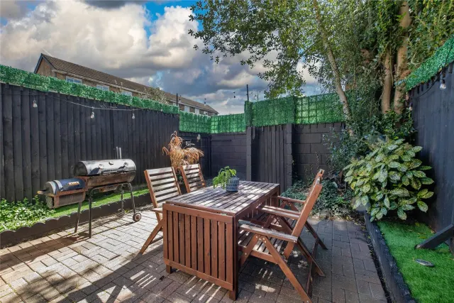 Photo 2 — Tredegar Road, London, E3